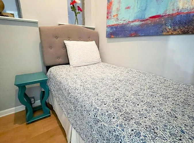 Wrigleyville Friends Unit - 5bdrm Apartamento Chicago